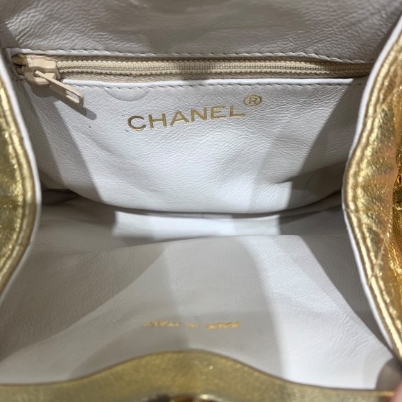 ‼️SOLD‼️Chanel Gold Vintage Beltbag Waistbag - Picture 12 of 13